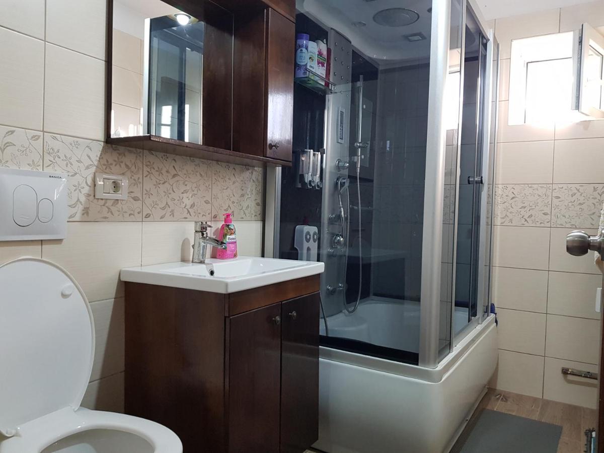 Central Apartament Cristian Arad Exterior photo